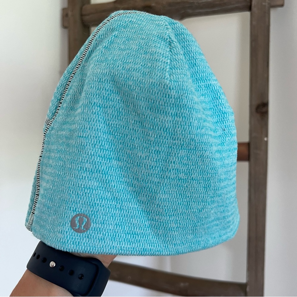 LULULEMON beanie
